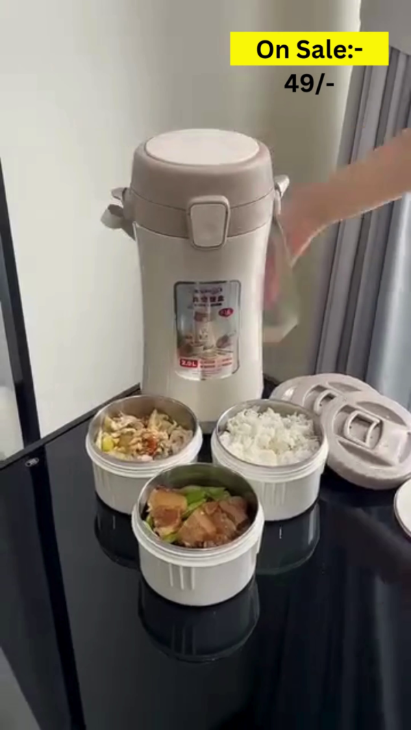 Portable Multi-Layer Thermal Food Container with Leak-Proof Stainless Steel Insulated Compartments and Built-In Cutlery Storage