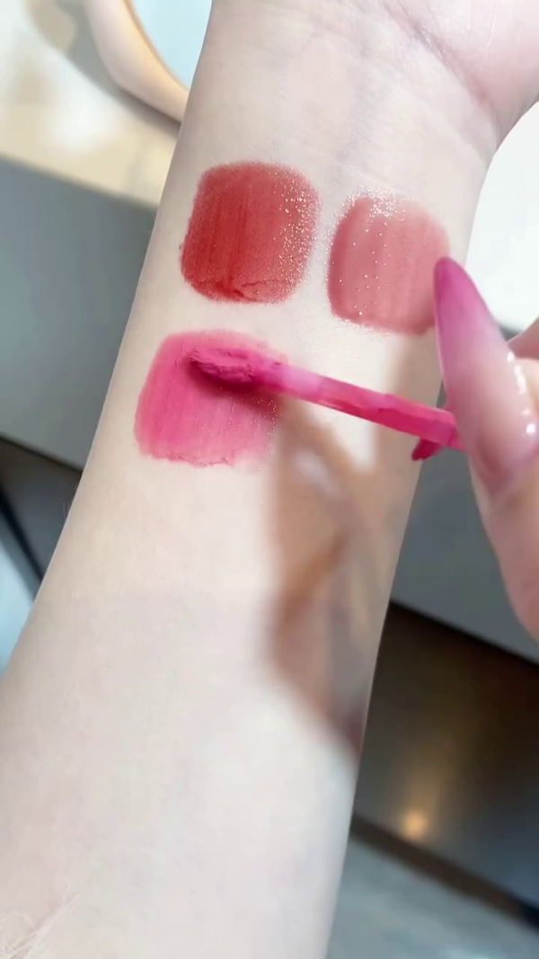 Romantic Pink Hold Live Lip Gloss and Velvet Tint Set – Moisturizing Glossy and Matte Liquid Lipsticks with Rich Pigment, Long-Lasting Formula, and Cute Packaging for a Soft Glam Look - Image 3