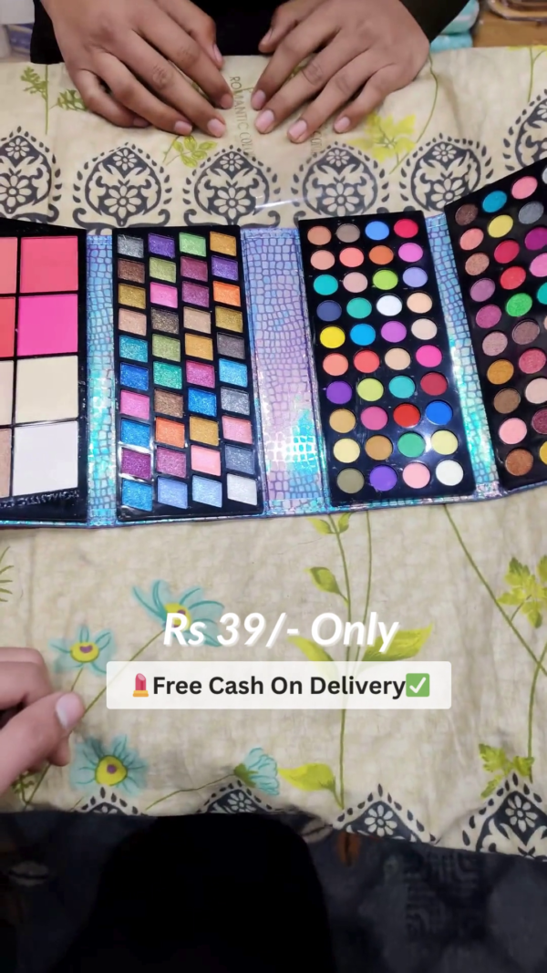 Complete 4-in-1 Makeup Palette – Eyeshadows, Blush, and Highlighters at an Unbeatable Price