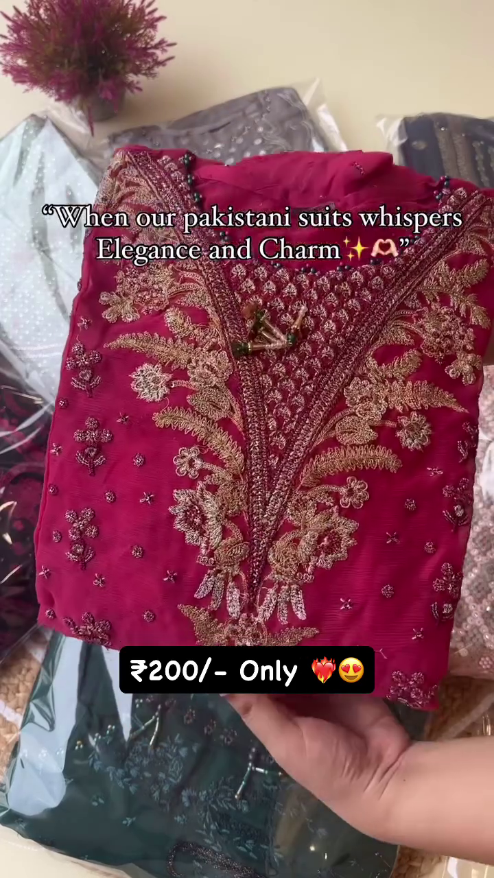 Graceful Pink Georgette Saree with Intricate Sequins and Beaded Border - Image 2