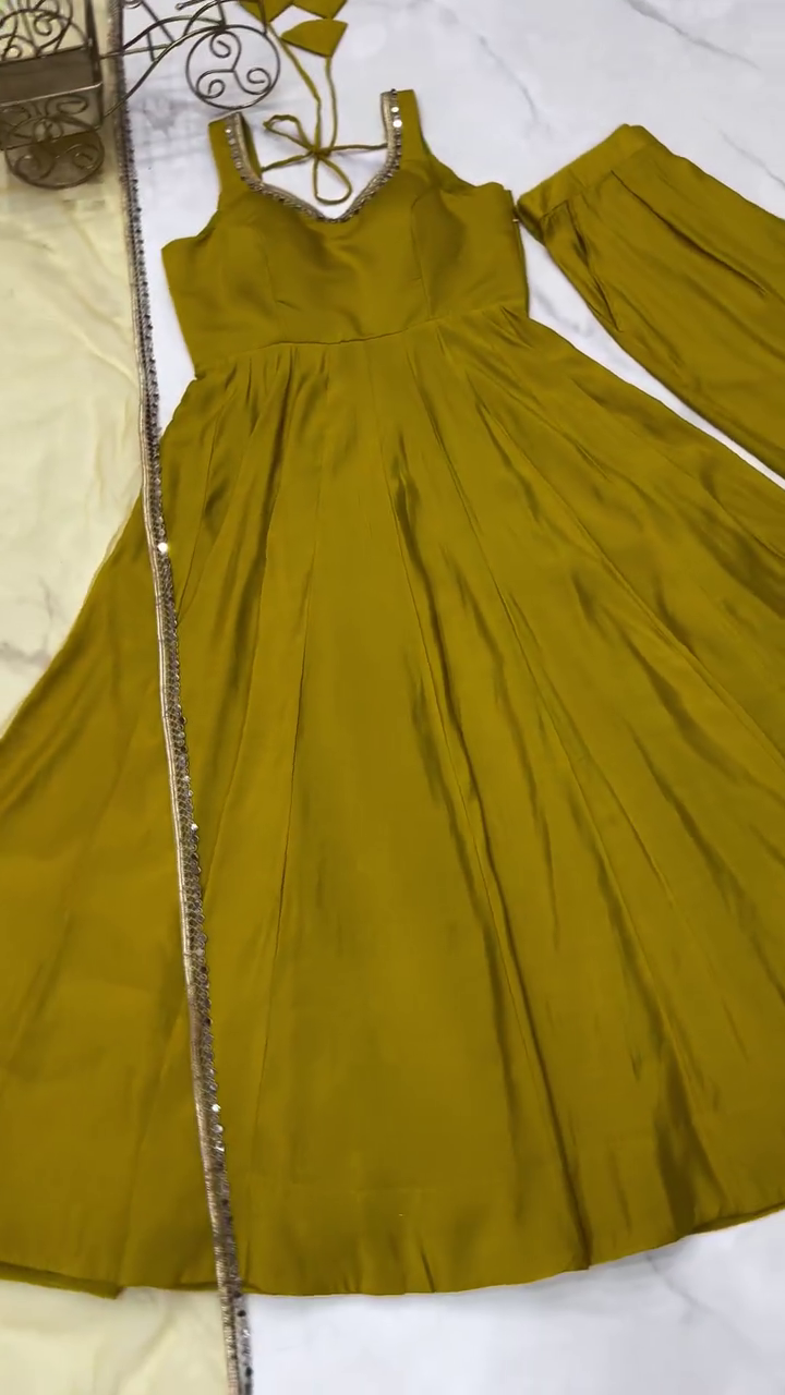 Regal Navy Blue Sherwani with Silver Thread Embroidery and Dupatta - Image 2