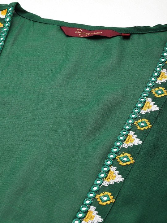 Ethnic Motifs Printed Co-Ords - Image 2