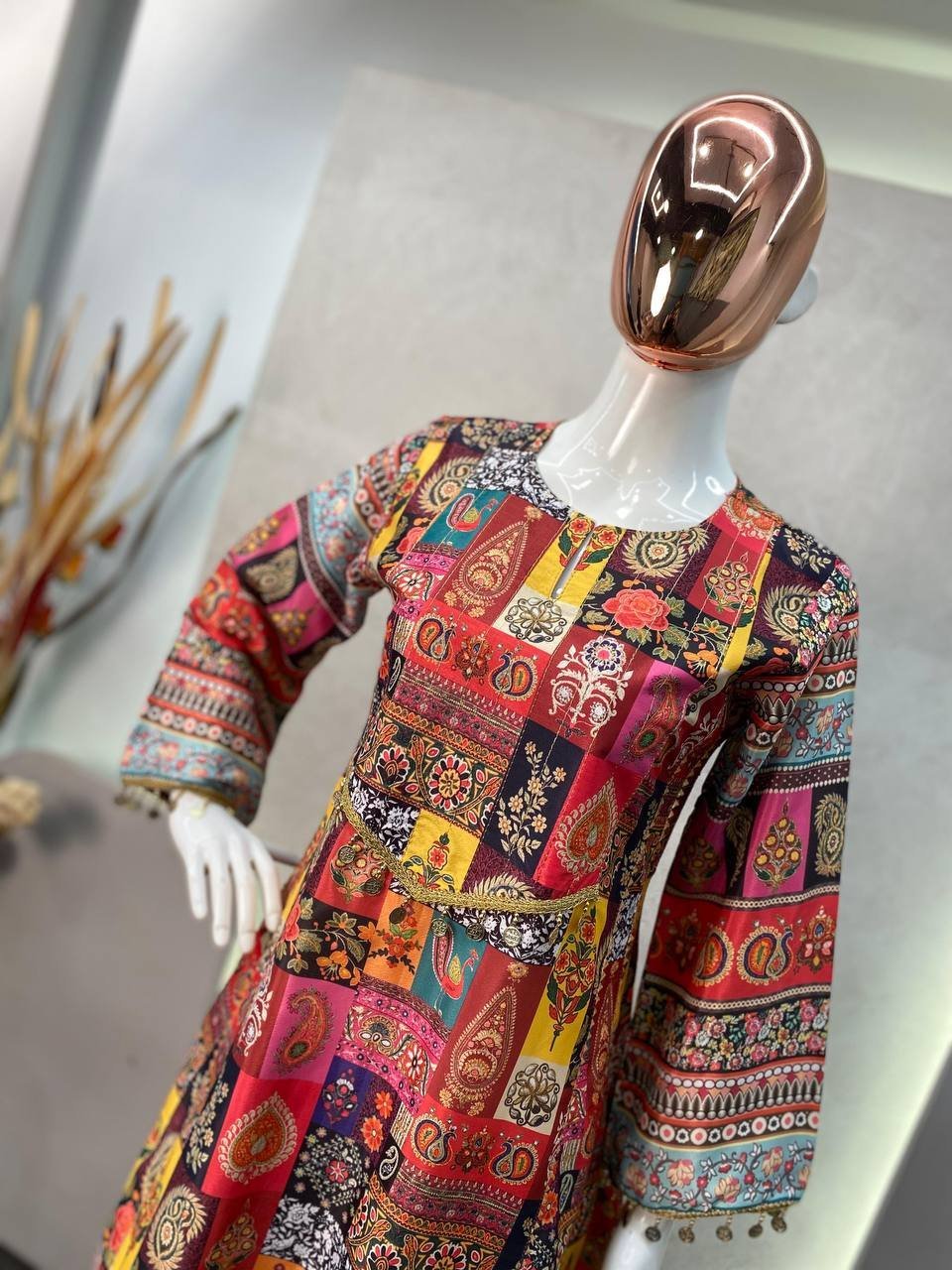 Trending Hit Pure Creap Silk Kurti With Pant - Image 4